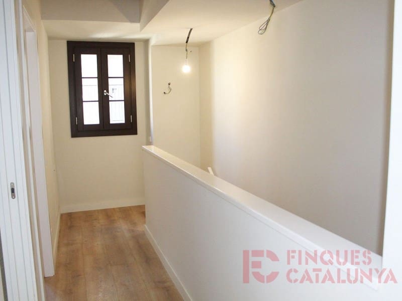 2 makuuhuone Huoneisto myytävänä paikassa Girona kaupunki mukana 
autotalli - 540 750 € (Ref: 9433547)