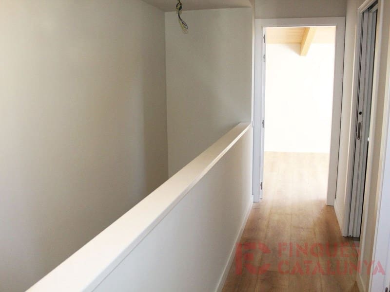 2 makuuhuone Huoneisto myytävänä paikassa Girona kaupunki mukana 
autotalli - 540 750 € (Ref: 9433547)