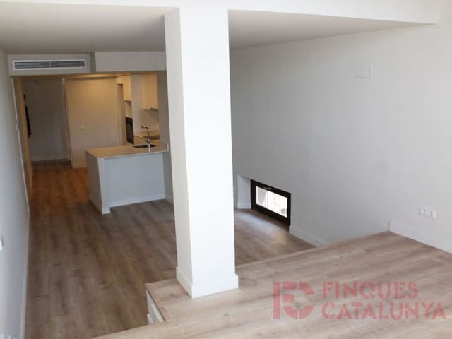 4 sypialnia Apartament na sprzedaż w Miasto Girona z garażem - 819 000 € (Ref: 9433548)