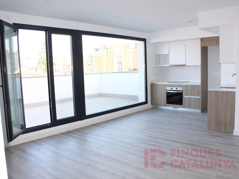 2 sovrum Lägenhet till salu i Girona stad med garage - 370 000 € (Ref: 9433549)