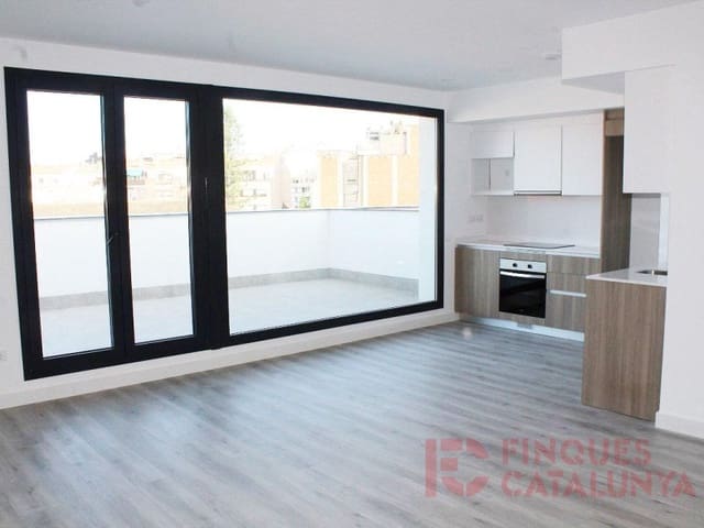 2 sovrum Lägenhet till salu i Girona stad med garage - 370 000 € (Ref: 9433549)