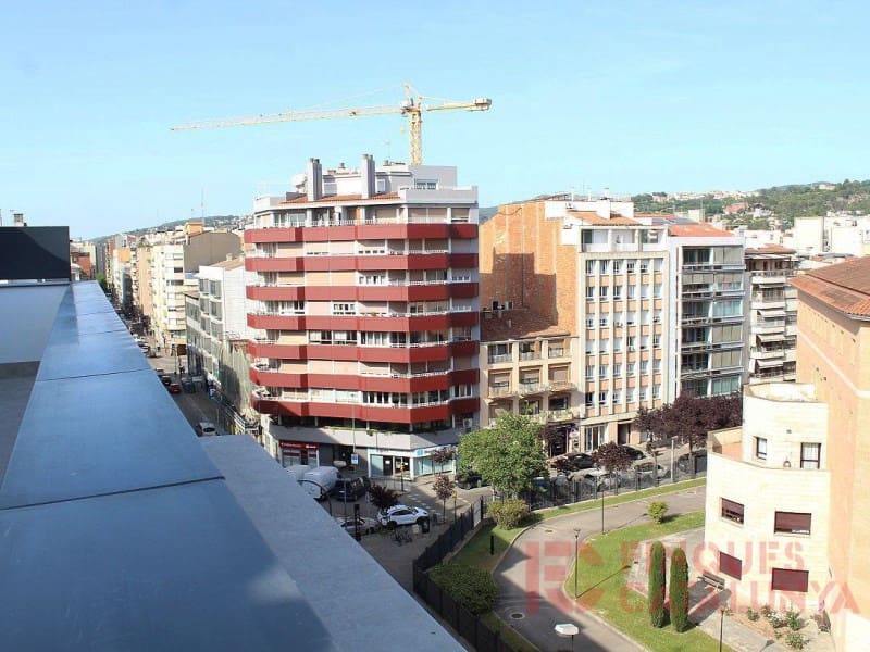 2 sovrum Lägenhet till salu i Girona stad med garage - 370 000 € (Ref: 9433549)