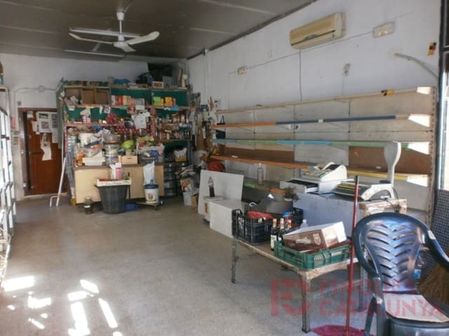 Commercieel te koop in Gerona stad - € 67.999 (Ref: 9433551)