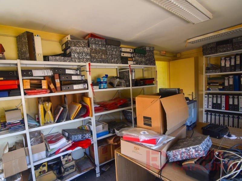 Commercieel te koop in Bescano - € 675.000 (Ref: 9433552)