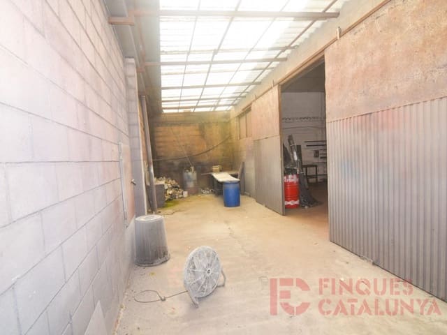 Commercieel te koop in Bescanó - € 675.000 (Ref: 9433552)