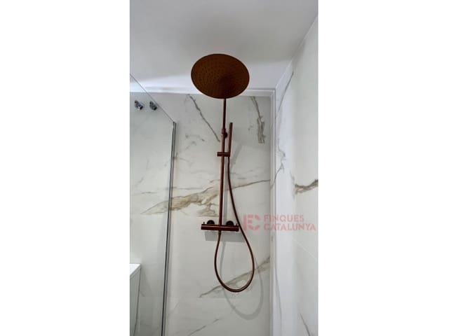 3 soveværelse Lejlighed til salg i Girona by med garage - € 398.000 (Ref: 9433555)