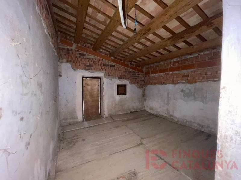 5 makuuhuone Maalaistalo myytävänä paikassa Cassa de la Selva mukana 
autotalli - 2 000 000 € (Ref: 9433561)