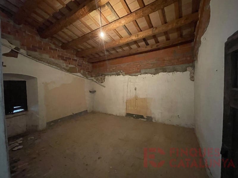 5 makuuhuone Maalaistalo myytävänä paikassa Cassa de la Selva mukana 
autotalli - 2 000 000 € (Ref: 9433561)