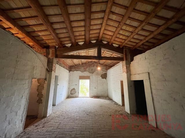 5 makuuhuone Maalaistalo myytävänä paikassa Cassà de la Selva mukana 
autotalli - 2 000 000 € (Ref: 9433561)