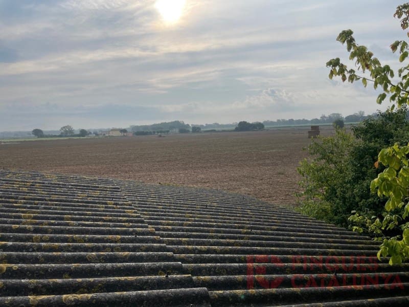 5 makuuhuone Maalaistalo myytävänä paikassa Cassa de la Selva mukana 
autotalli - 2 000 000 € (Ref: 9433561)