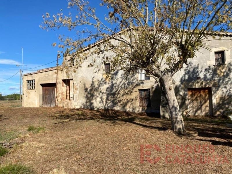 5 makuuhuone Maalaistalo myytävänä paikassa Cassa de la Selva mukana 
autotalli - 2 000 000 € (Ref: 9433561)