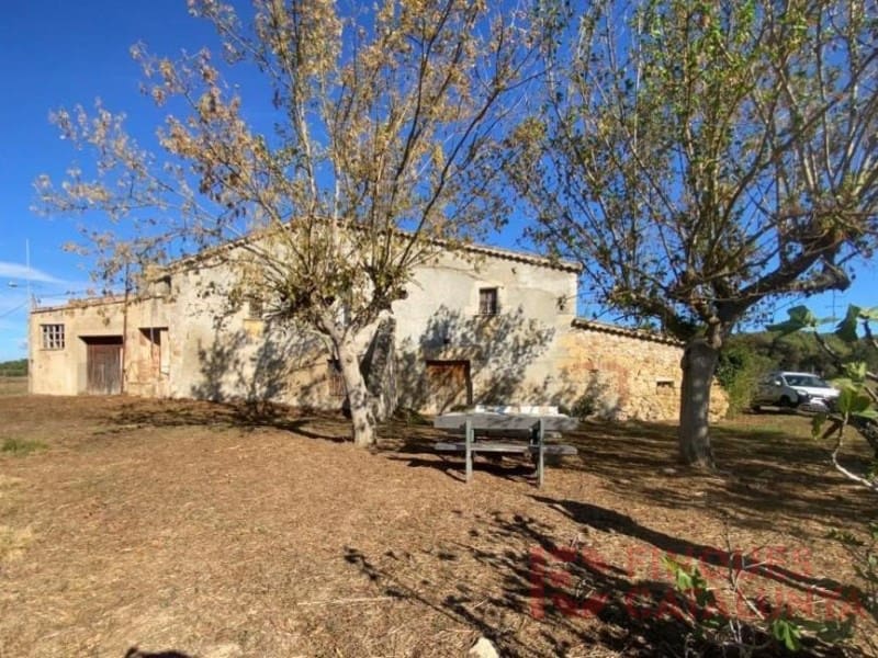 5 makuuhuone Maalaistalo myytävänä paikassa Cassa de la Selva mukana 
autotalli - 2 000 000 € (Ref: 9433561)