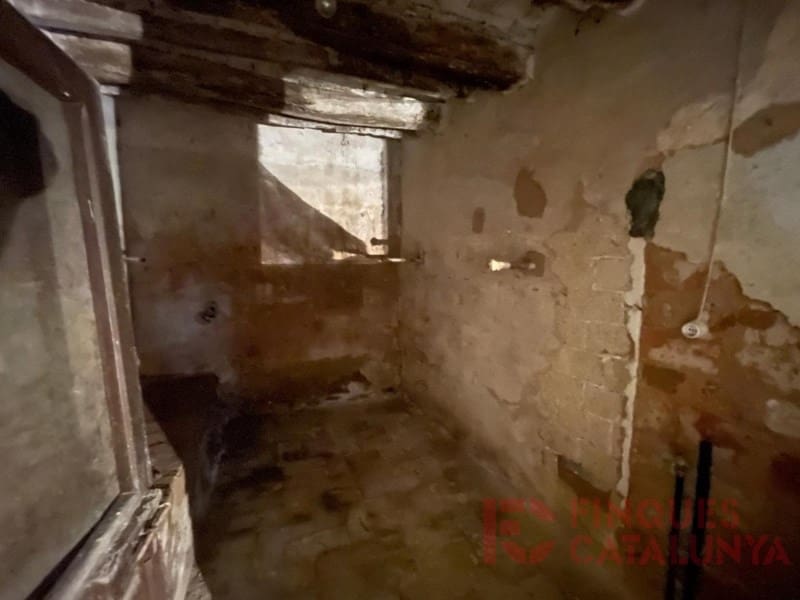 5 makuuhuone Maalaistalo myytävänä paikassa Cassa de la Selva mukana 
autotalli - 2 000 000 € (Ref: 9433561)