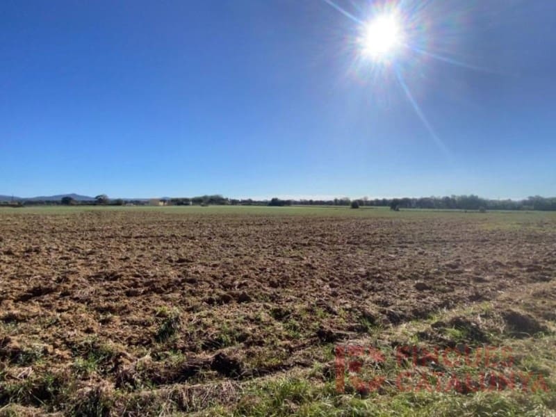 5 makuuhuone Maalaistalo myytävänä paikassa Cassa de la Selva mukana 
autotalli - 2 000 000 € (Ref: 9433561)