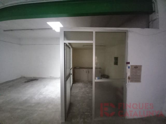 Comercial para venda em Girona cidade - 85 000 € (Ref: 9433562)