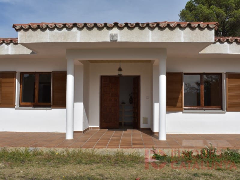 4 sypialnia Finka/Dom wiejski na sprzedaż w Llambilles z garażem - 642 950 € (Ref: 9433567)