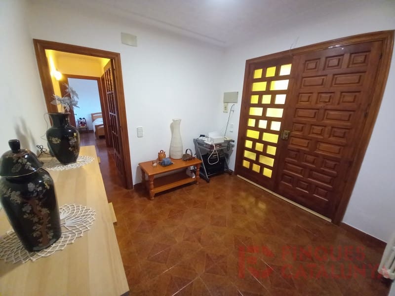 4 sypialnia Finka/Dom wiejski na sprzedaż w Llambilles z garażem - 642 950 € (Ref: 9433567)