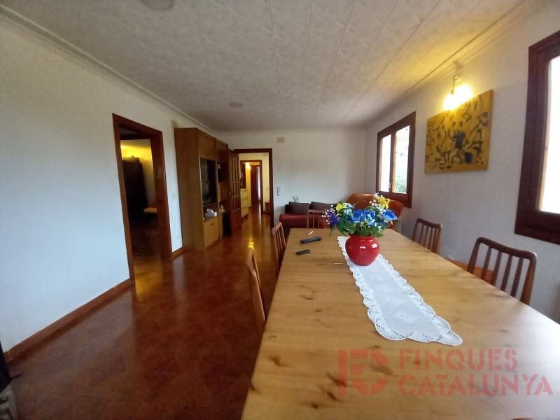 4 sypialnia Finka/Dom wiejski na sprzedaż w Llambilles z garażem - 642 950 € (Ref: 9433567)