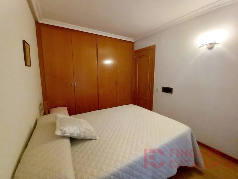 4 bedroom Flat for sale in Girona city - € 374,000 (Ref: 9433568)