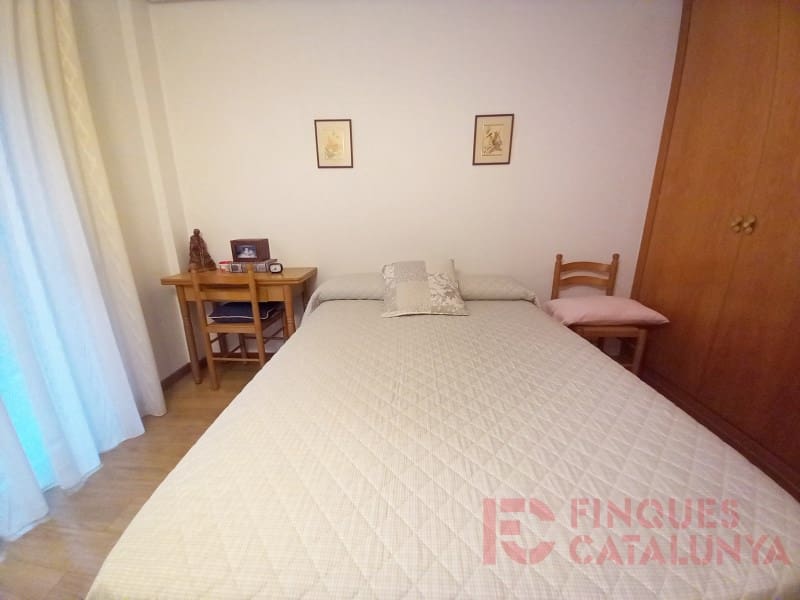 4 bedroom Flat for sale in Girona city - € 374,000 (Ref: 9433568)
