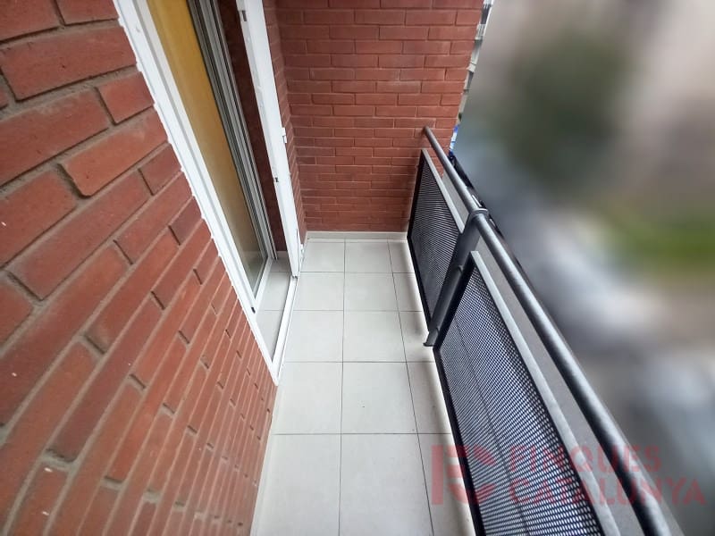 4 bedroom Flat for sale in Girona city - € 374,000 (Ref: 9433568)