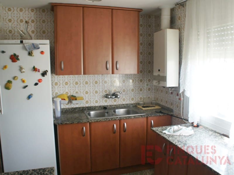 4 sovrum Villa till salu i Macanet de la Selva med pool garage - 290 000 € (Ref: 9433571)