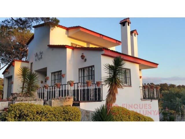 4 sovrum Villa till salu i Mas Altaba, Maçanet de la Selva med pool garage - 290 000 € (Ref: 9433571)