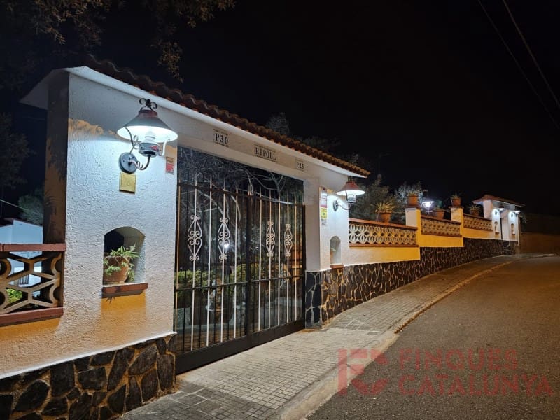 4 sovrum Villa till salu i Macanet de la Selva med pool garage - 290 000 € (Ref: 9433571)