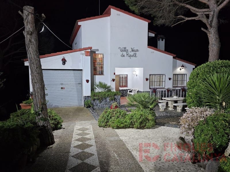 4 sovrum Villa till salu i Macanet de la Selva med pool garage - 290 000 € (Ref: 9433571)