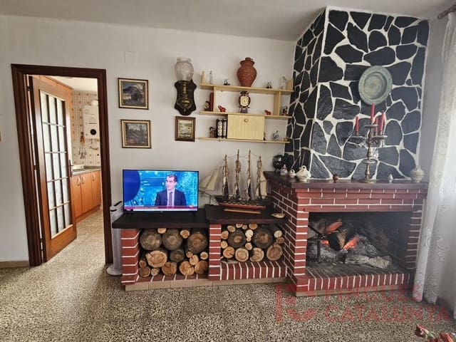 4 sovrum Villa till salu i Mas Altaba, Maçanet de la Selva med pool garage - 290 000 € (Ref: 9433571)