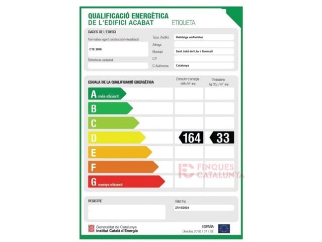 5 soverom Kjedet enebolig til salgs i Sant Julià del Llor i Bonmatí med garasje - € 340 000 (Ref: 9433572)