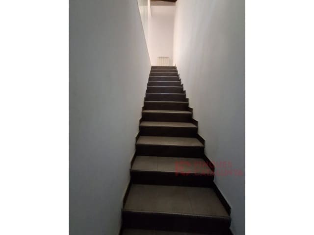 5 soverom Kjedet enebolig til salgs i Sant Julià del Llor i Bonmatí med garasje - € 340 000 (Ref: 9433572)