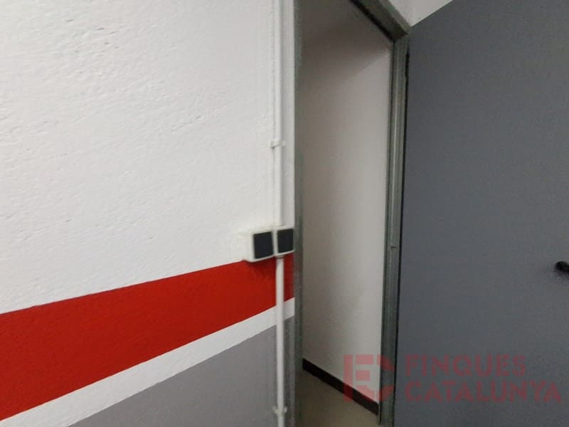 5 soverom Kjedet enebolig til salgs i Sant Julia del Llor i Bonmati med garasje - € 340 000 (Ref: 9433572)