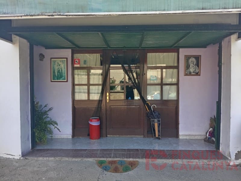 6 soverom Villa til salgs i Vilobi d'Onyar med garasje - € 550 000 (Ref: 9433573)