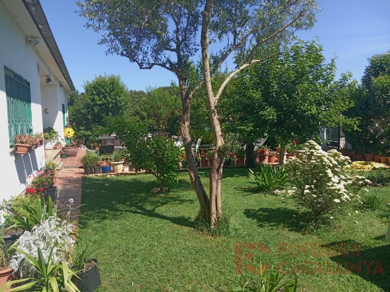 6 soverom Villa til salgs i Vilobi d'Onyar med garasje - € 550 000 (Ref: 9433573)