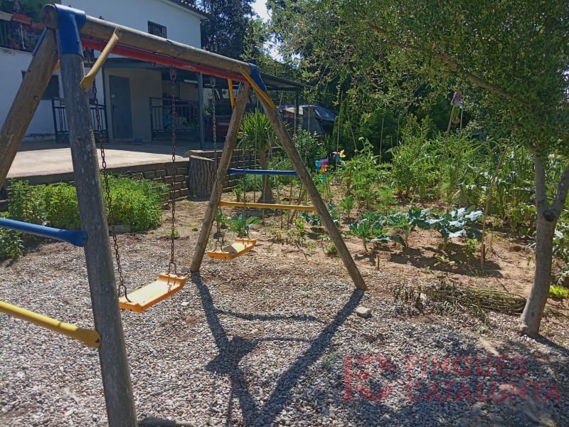 6 soverom Villa til salgs i Vilobi d'Onyar med garasje - € 550 000 (Ref: 9433573)