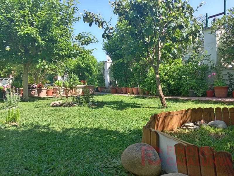 6 soverom Villa til salgs i Vilobi d'Onyar med garasje - € 550 000 (Ref: 9433573)