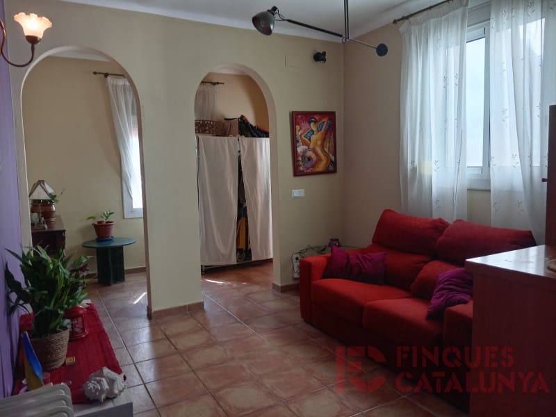 5 bedroom Penthouse for sale in Girona city - € 356,000 (Ref: 9433574)