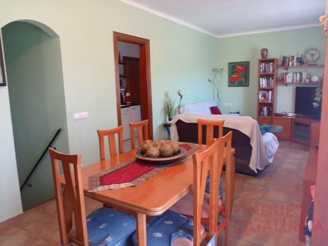 5 makuuhuone Kattohuoneisto myytävänä paikassa Girona kaupunki - 356 000 € (Ref: 9433574)