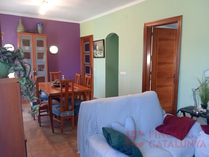 5 bedroom Penthouse for sale in Girona city - € 356,000 (Ref: 9433574)