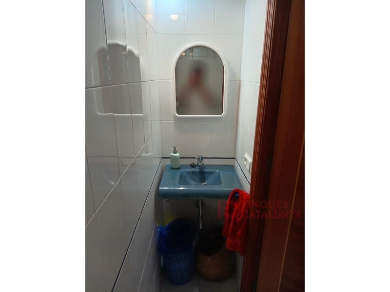 5 bedroom Penthouse for sale in Girona city - € 356,000 (Ref: 9433574)