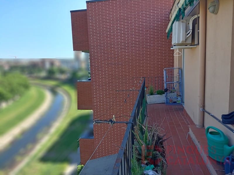 5 bedroom Penthouse for sale in Girona city - € 356,000 (Ref: 9433574)