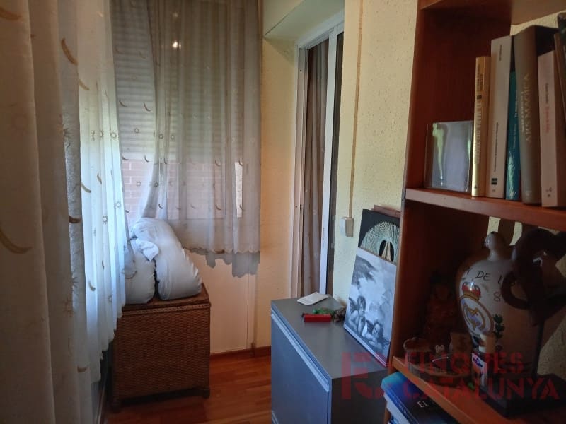 5 bedroom Penthouse for sale in Girona city - € 356,000 (Ref: 9433574)