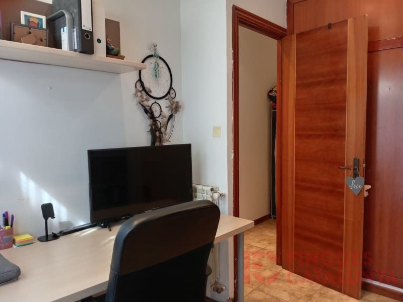 5 bedroom Penthouse for sale in Girona city - € 356,000 (Ref: 9433574)