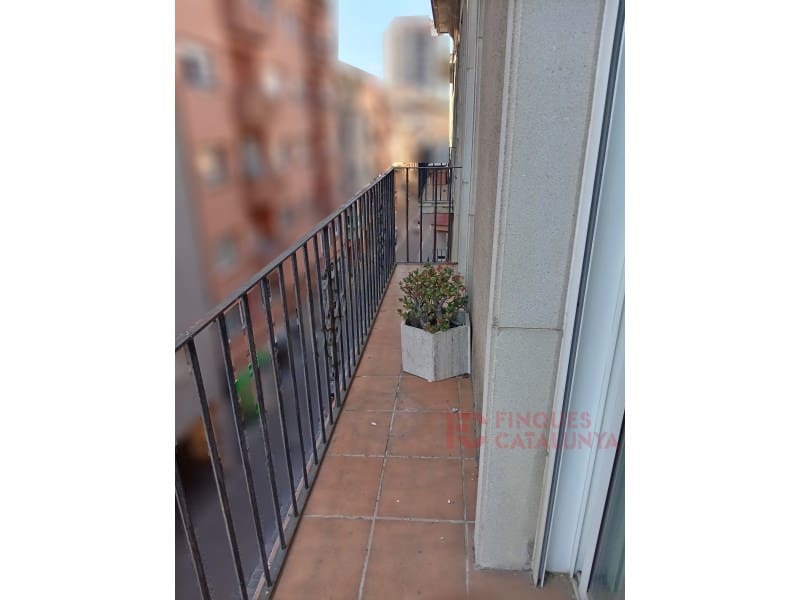 5 bedroom Penthouse for sale in Girona city - € 356,000 (Ref: 9433574)