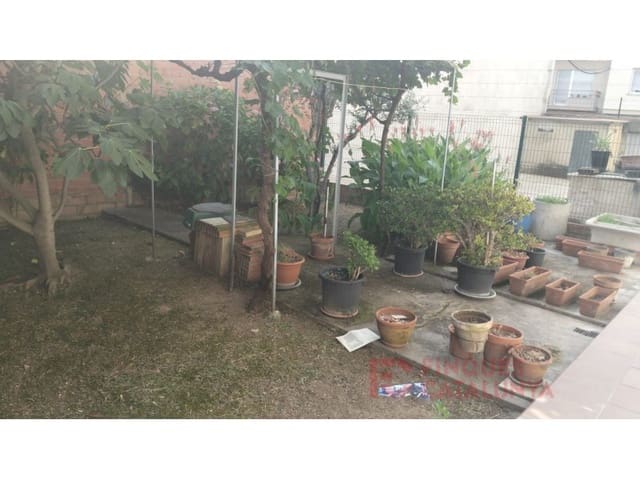 Yritys myytävänä paikassa Salt - 117 000 € (Ref: 9433577)