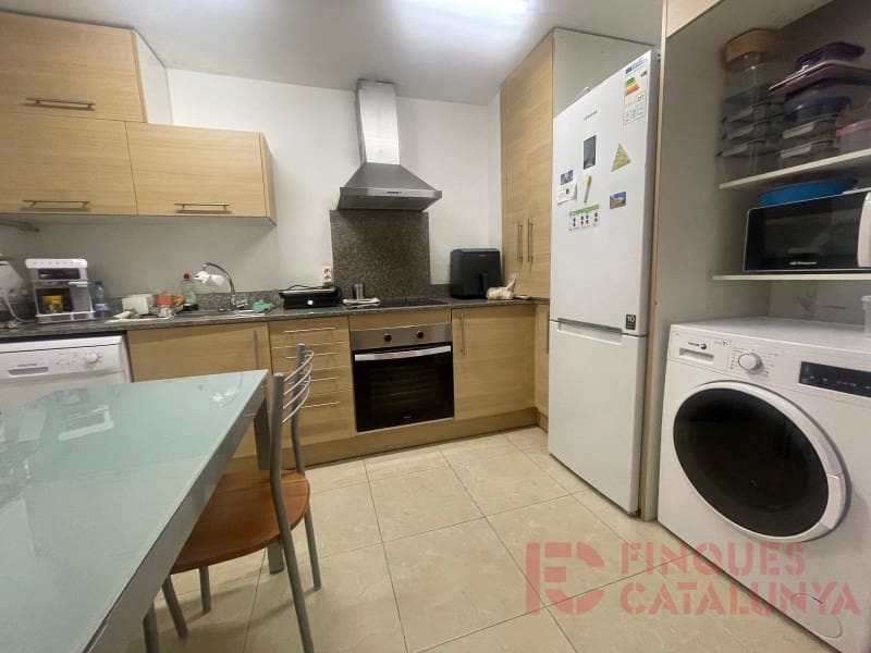 2 soveværelse Lejlighed til salg i Quart med garage - € 210.000 (Ref: 9433580)