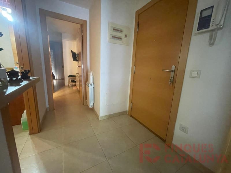 2 soveværelse Lejlighed til salg i Quart med garage - € 210.000 (Ref: 9433580)