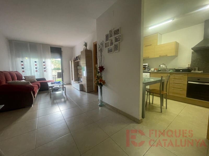 2 soveværelse Lejlighed til salg i Quart med garage - € 210.000 (Ref: 9433580)