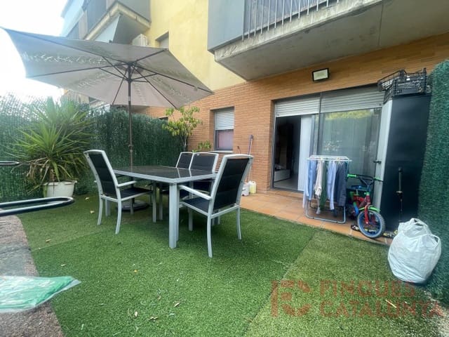 2 soveværelse Lejlighed til salg i Quart med garage - € 210.000 (Ref: 9433580)